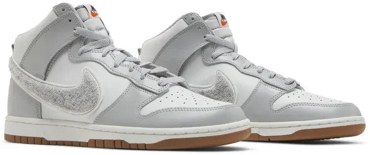 Nike Dunk High University Chenille Swoosh Light Smoke Grey 5/5