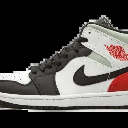 Jordan 1 Mid SE White Black Red Spruce (GS)