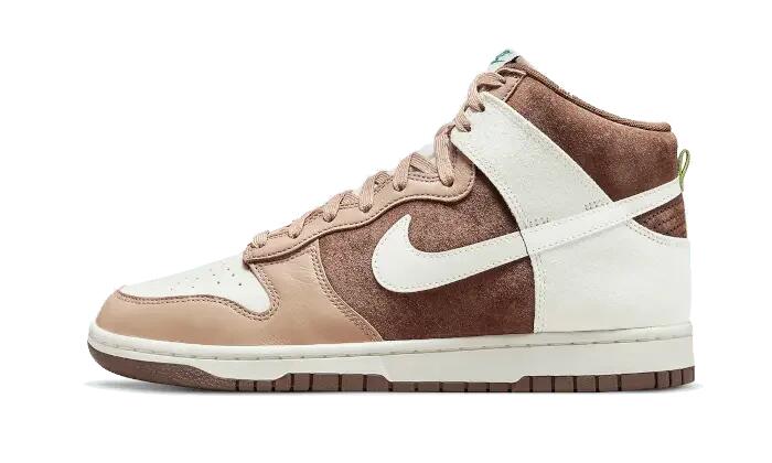 Dunk High Light Chocolate 1/3
