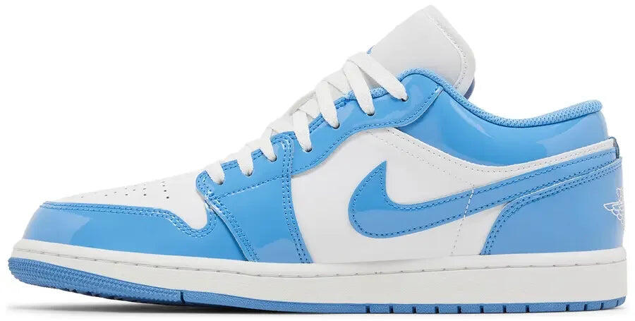 Jordan 1 Low SE White Legend Blue 2/5