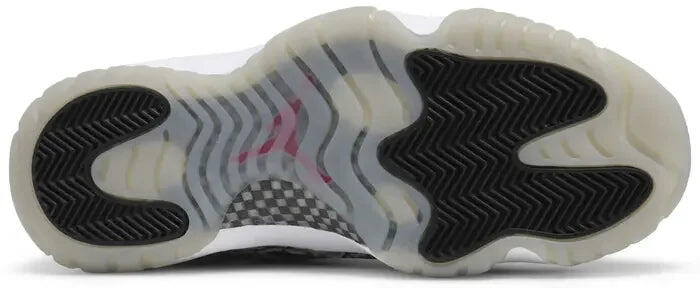 Jordan 11 Retro Low IE Black Cement 3/5