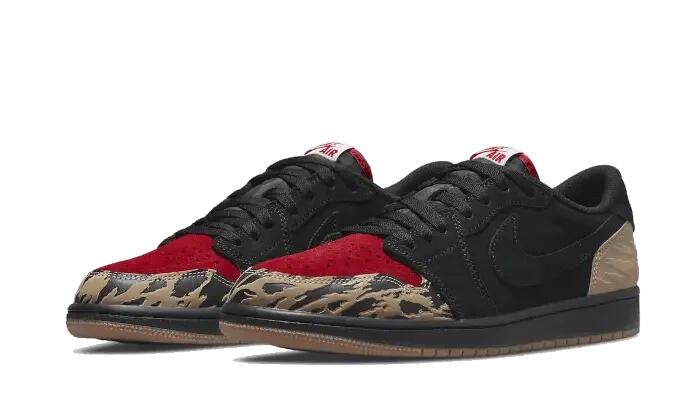 Air Jordan 1 Retro Low OG SP SoleFly 2/3