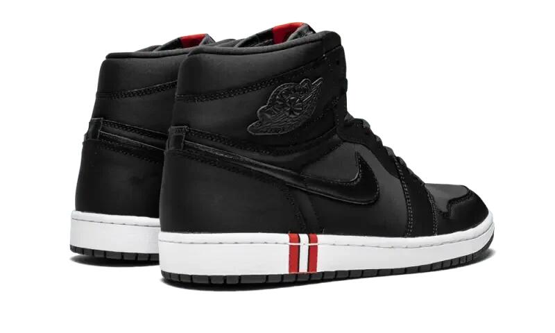 Air Jordan 1 Retro High Paris-Saint-Germain 3/4