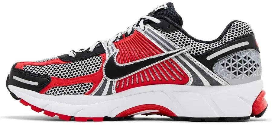 Nike Zoom Vomero 5 Metallic Silver University Red 2/5