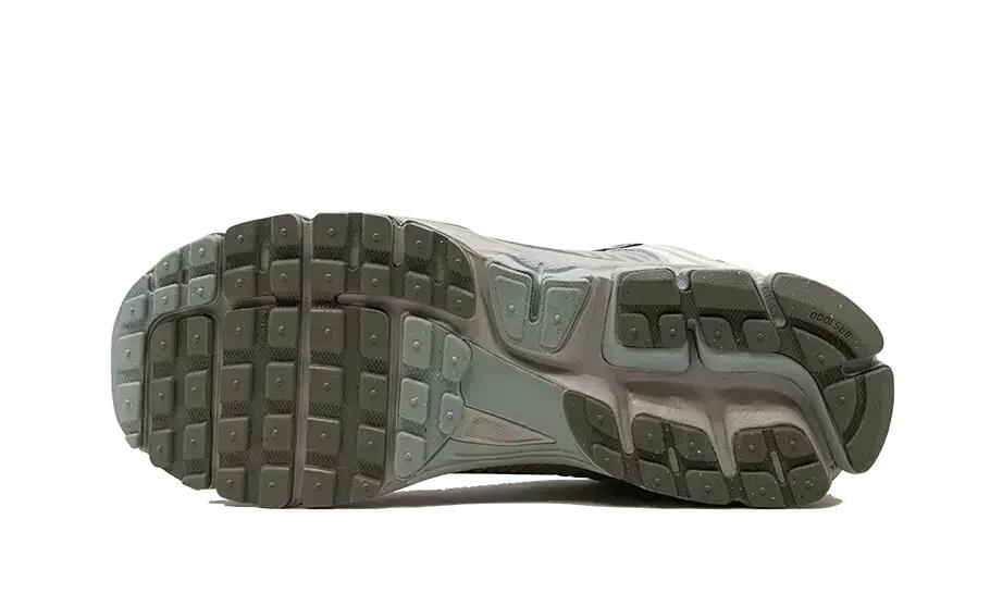 Nike Zoom Vomero 5 SE Light Orewood Brown 4/4
