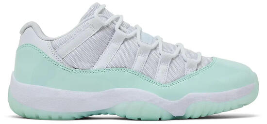 Air Jordan 11 Retro Low Igloo