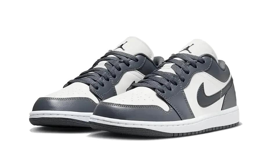 Jordan 1 Low Dark Grey (W) 2/4