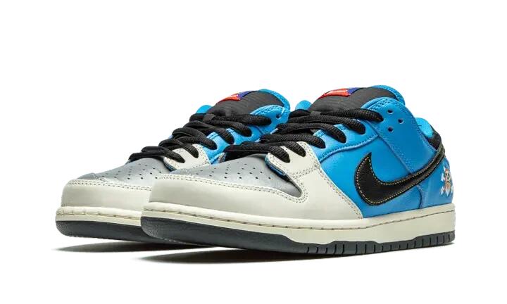 Nike SB Dunk Low Instant Skateboards 2/4