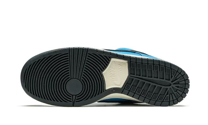 Nike SB Dunk Low Instant Skateboards 4/4