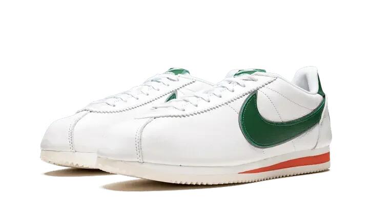Nike Classic Cortez Stranger Things Hawkins High School 2/4