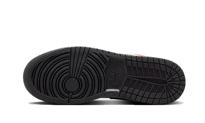 Jordan 1 Low SE Flight Club 6/6