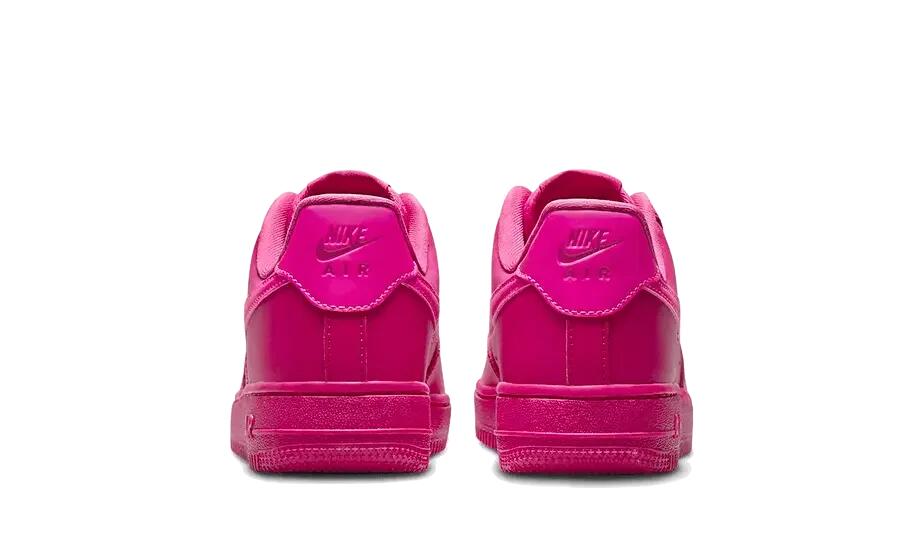 Nike Air Force 1 Low '07 Fireberry (W) 3/4