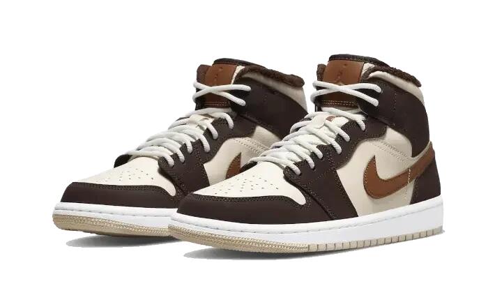 Jordan 1 Mid SE Brown Basalt Oatmeal (W) 2/3