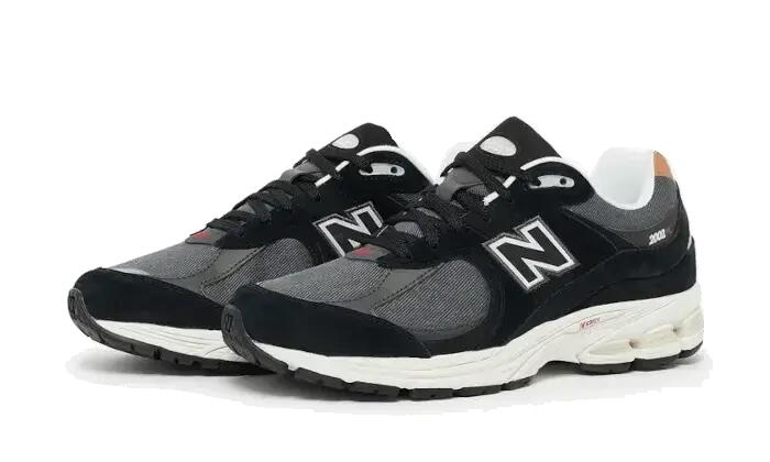 New Balance 2002R Black Sepia 2/3