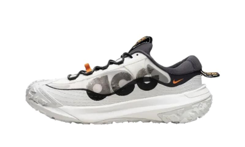 NIKE picture
