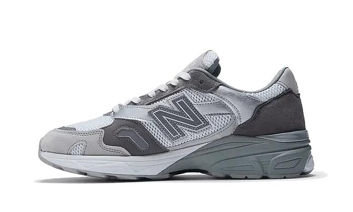 NEW BALANCE picture