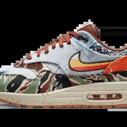 Nike Air Max 1 SP Concepts Heavy - Men sport walking shoes - denim, tiger camo
