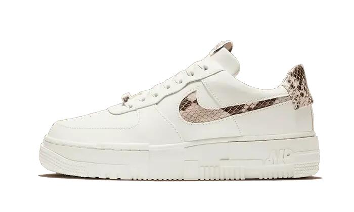 NIKE picture