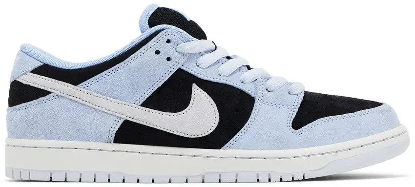 NIKE picture