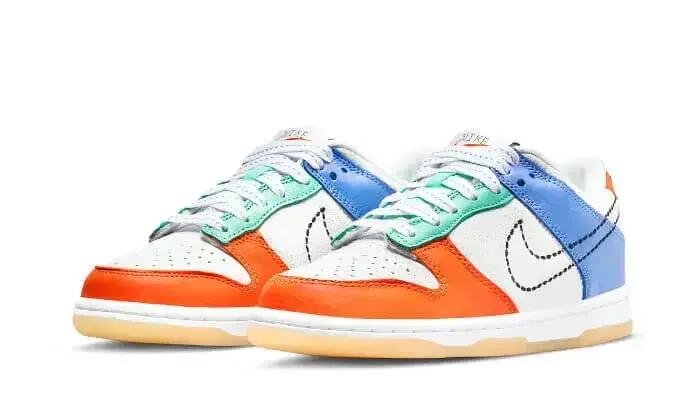 Schoenen - Casual - Unisex - Dunk Low - Witte/zwart/oranje/ groen glow 2/3