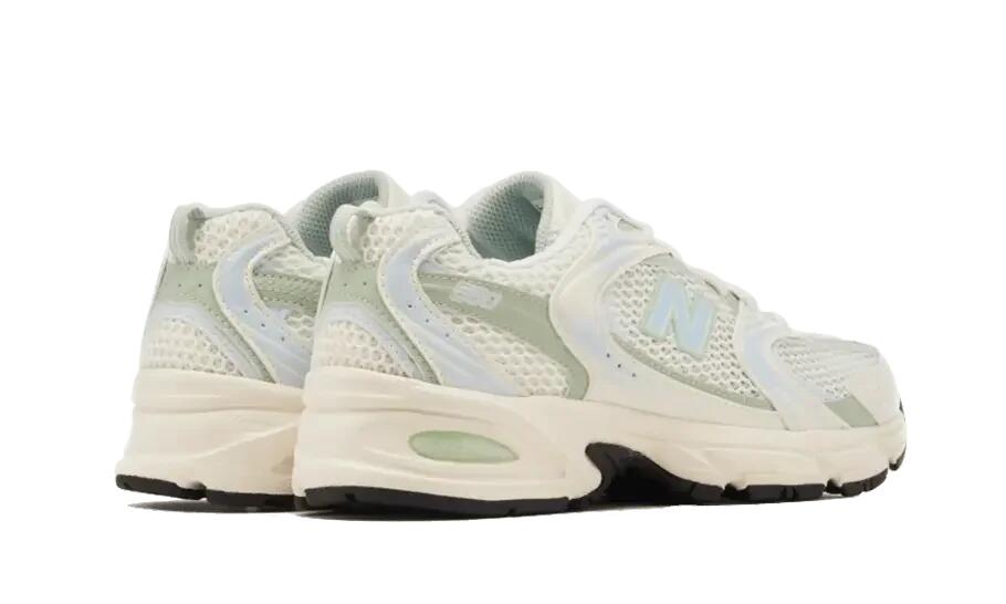New Balance 530 Cosmic Jade Green 3/5