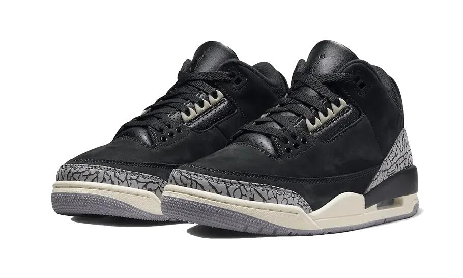 Jordan 3 Retro Off Noir (W) 2/4