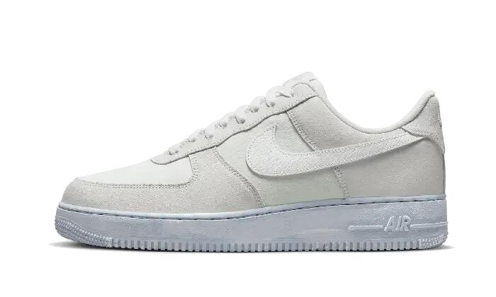 NIKE picture