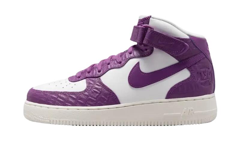 NIKE picture