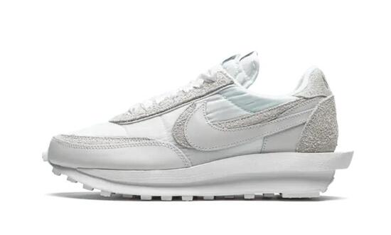 LD Waffle Sacai White - Taille : 45 EU