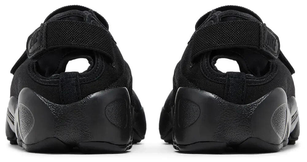 Nike Women's Air Rift Triple Black 4/5