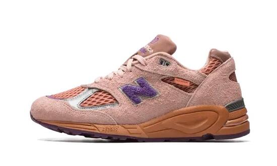 990 V2 Salehe Bembury Sand Be The Time - Taille : 42 EU