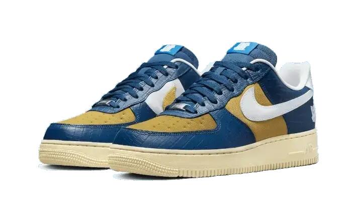 Schoenen - laag croc - undefeated 5 on it - court blue/white 2/3