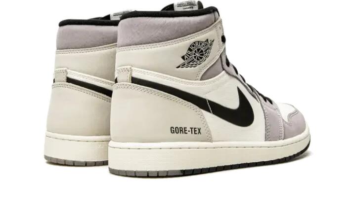 Air Jordan 1 High Element Gore Tex Light Bone 3/4