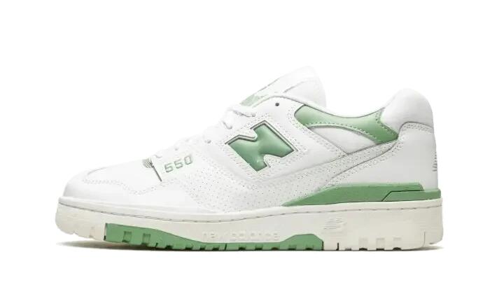 NEW BALANCE picture