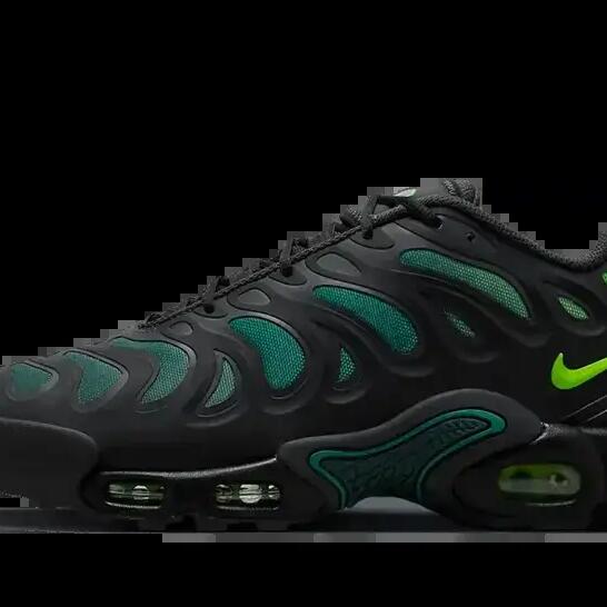 Nike Air Max Plus Drift Black Volt