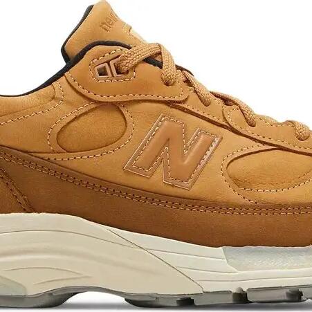 Men - Lifestyle - Shoes - Classic comfort, low shoes - 992 Wheat - Wheat.