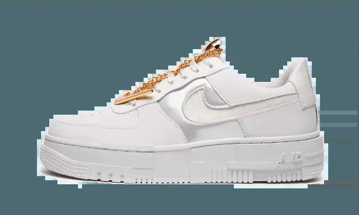 NIKE picture