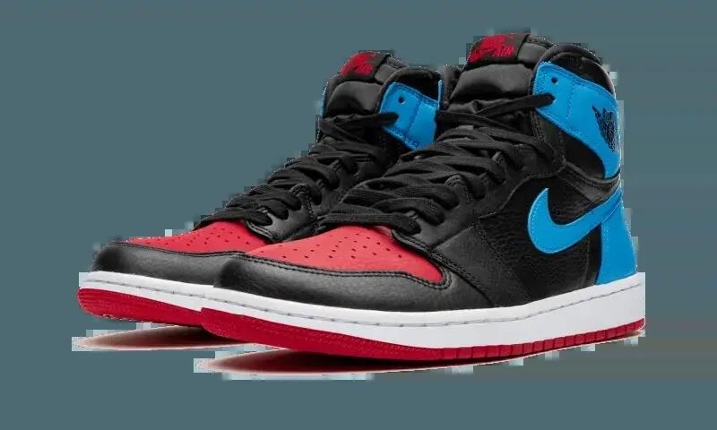Ténis Air Jordan 1 High OG UNC To Chicago 2/6