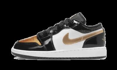 Schoenen - air jordan 1 low se - zwart/metallic goud/wit