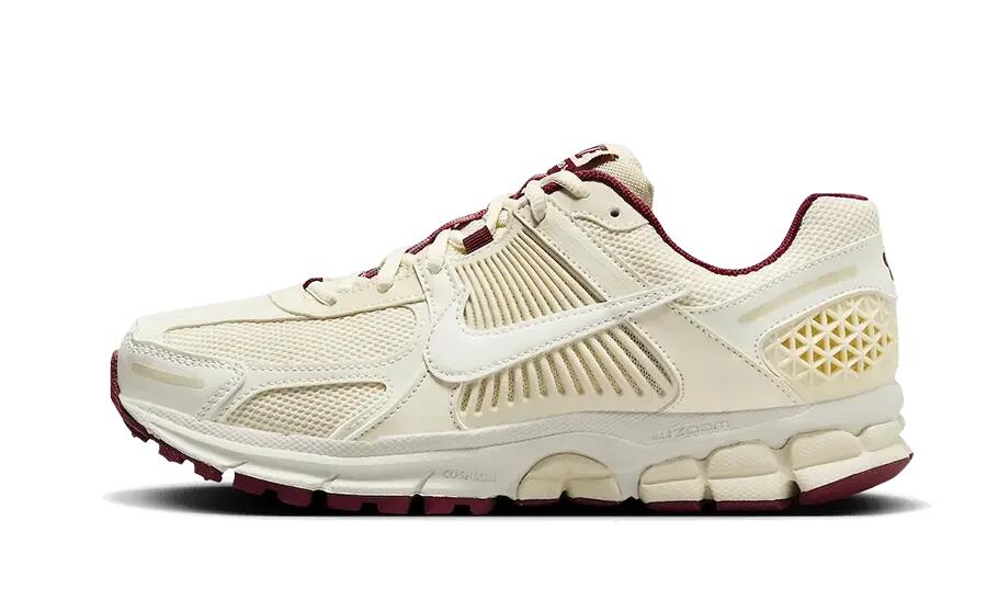 Nike Zoom Vomero 5 Valentine's Day 1/3