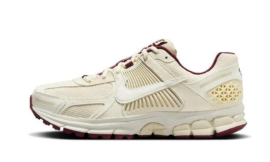 Nike Zoom Vomero 5 Valentine's Day