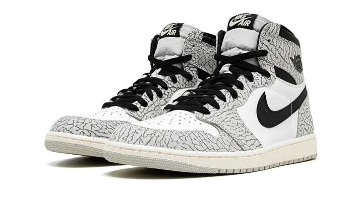 Jordan 1 Retro High OG White Cement 2/4