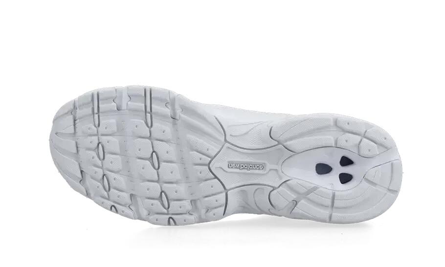 New Balance 530 Triple White 3/5