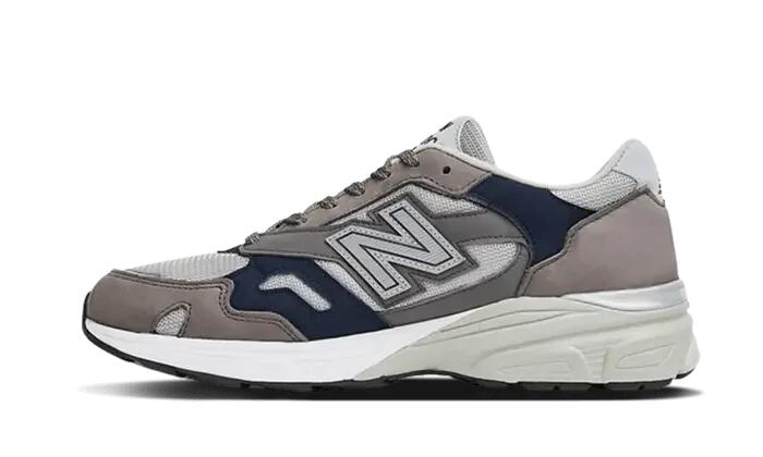 NEW BALANCE picture