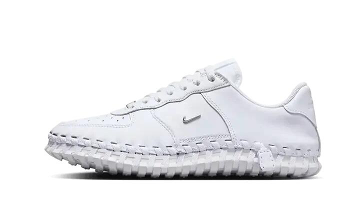 NIKE picture