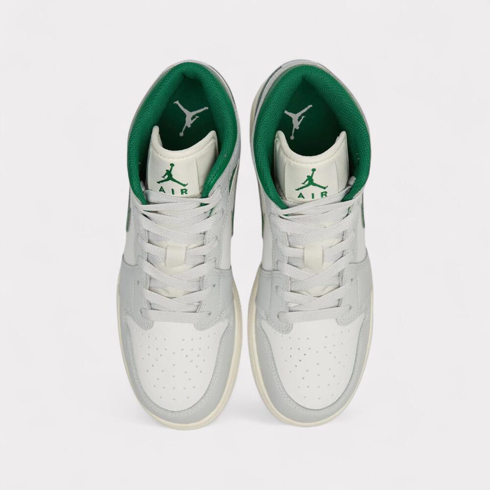 Air Jordan 1 Mid - Pine Green (GS) 5/6