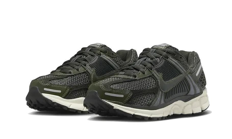 Nike Zoom Vomero 5 Sequoia (Women's) 2/3
