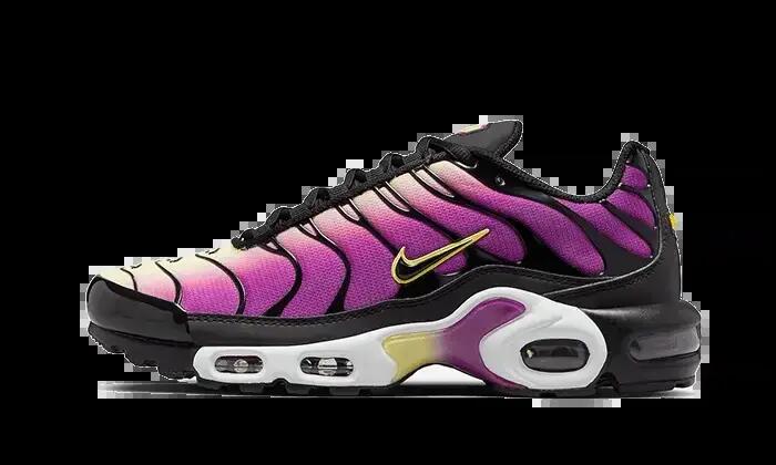 NIKE picture