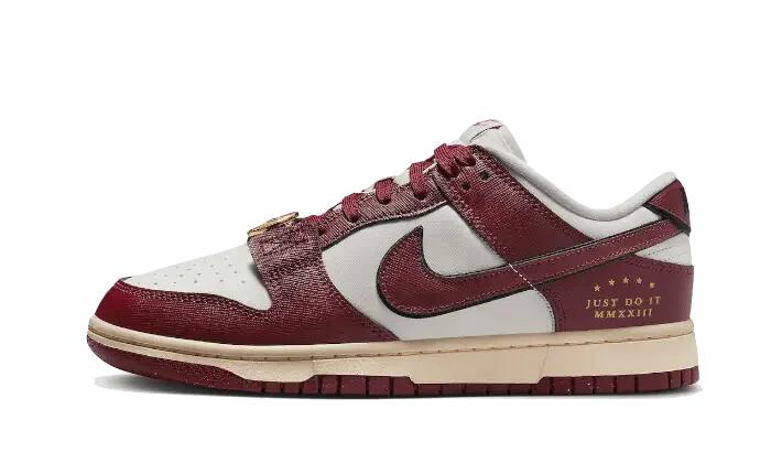Dunk Low SE Sail Team Red (W) 1/3