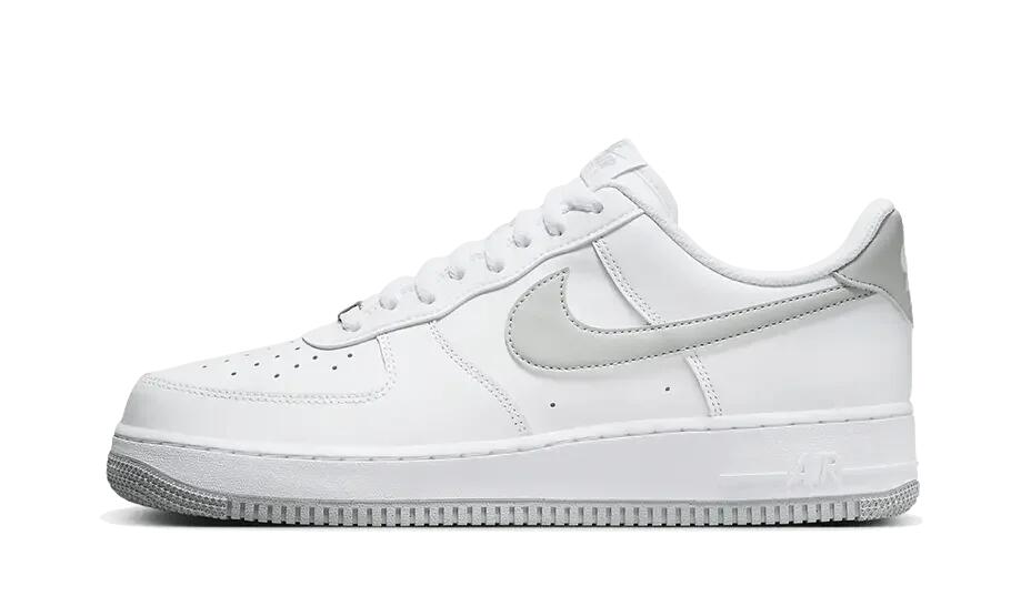 NIKE picture